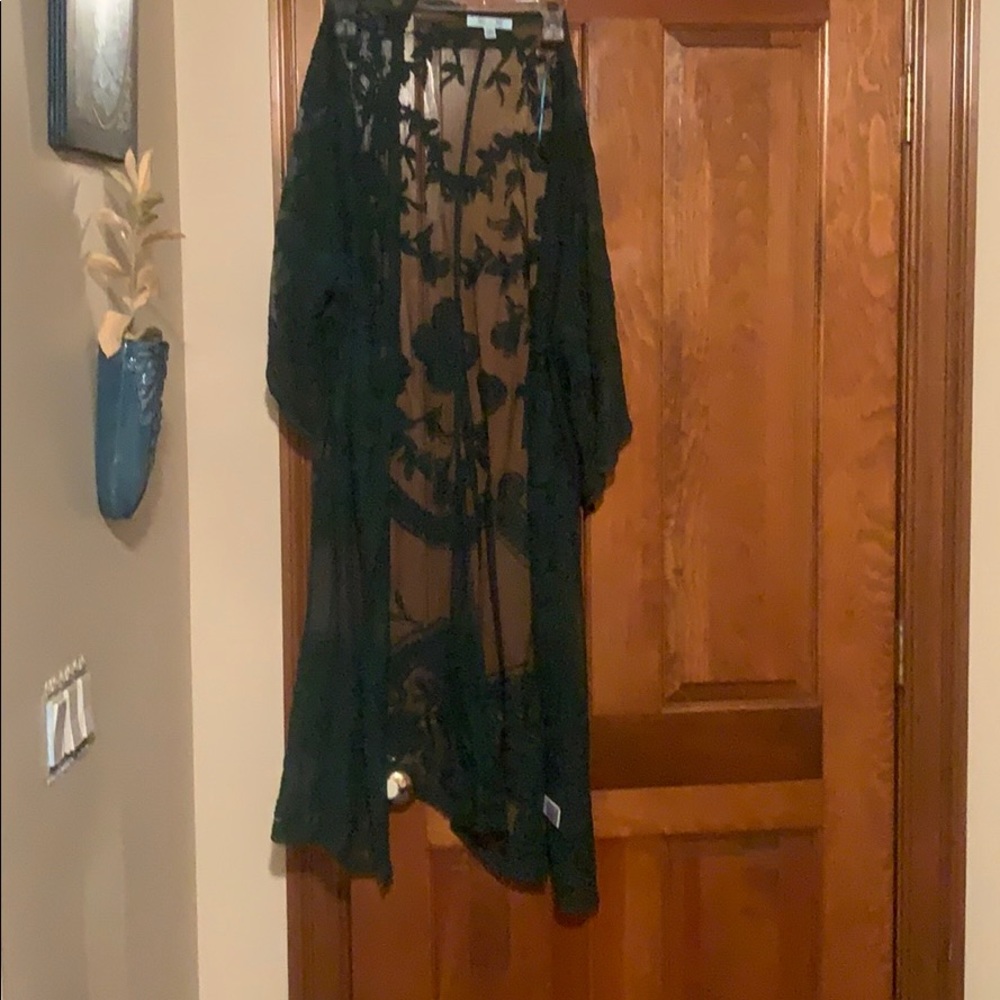 Shear lace kimono